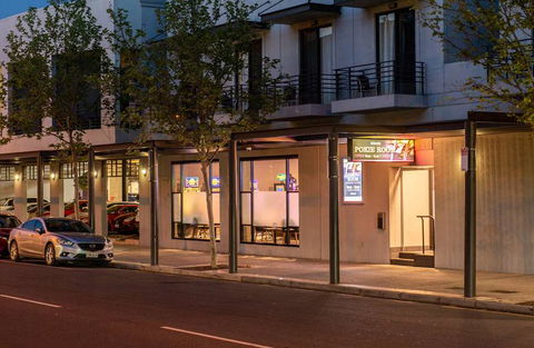 Mawson Lakes Hotel - Accommodation Adelaide 0