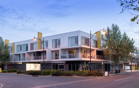 Mawson Lakes Hotel - Accommodation Adelaide 1