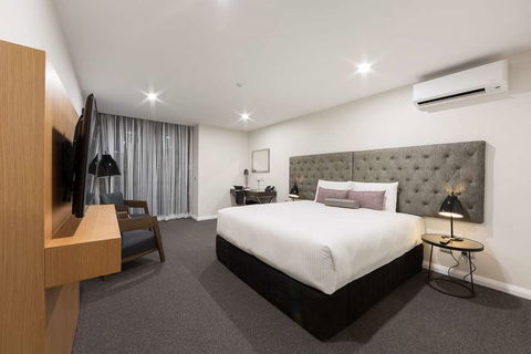 Avenue Hotel Canberra - Accommodation Adelaide 2