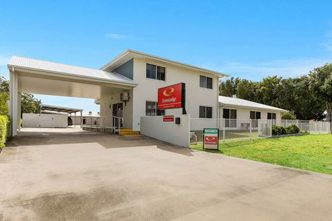 Econo Lodge Beachside - Accommodation Adelaide 2