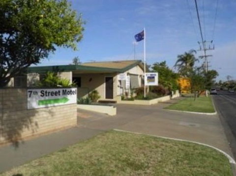 7th St Motel - Accommodation Adelaide 0