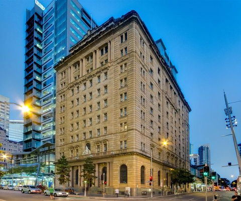MacArthur Chambers - Accommodation Adelaide 0