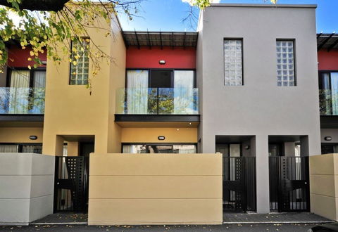 RNR Apartments, Adelaide - Accommodation Adelaide 0