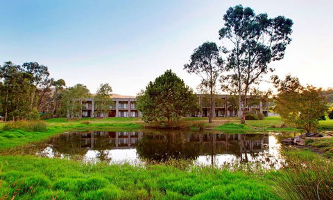 York On Lilydale Resort - Accommodation Adelaide 0