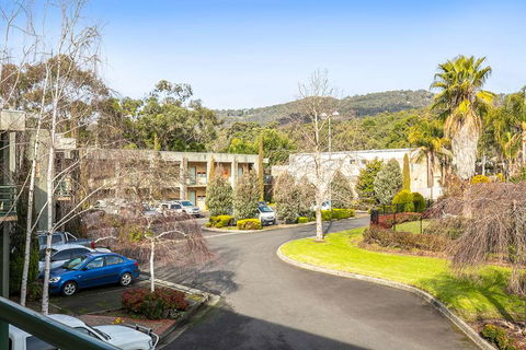 York On Lilydale Resort - Accommodation Adelaide 2