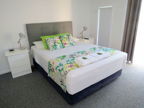 The Shores Holiday Apartments - Accommodation Adelaide 1