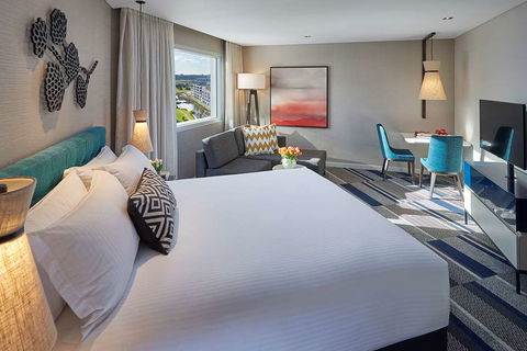 Crown Promenade Perth - Accommodation Adelaide 3