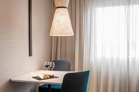 Crown Promenade Perth - Accommodation Adelaide 5