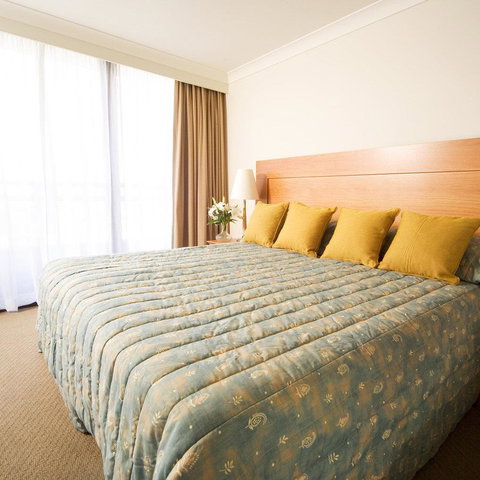 BreakFree Capital Tower - Accommodation Adelaide 6