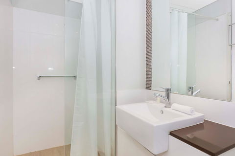 Astra Apartments Perth - Accommodation Adelaide 4