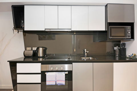 Astra Apartments Perth - Accommodation Adelaide 14