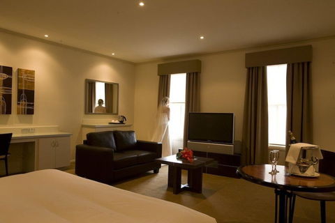 Beau Monde International - Accommodation Adelaide 5