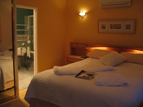 Villa Della Rosa B&B - Accommodation Adelaide 1
