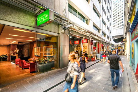 Causeway 353 Hotel - Accommodation Adelaide 0