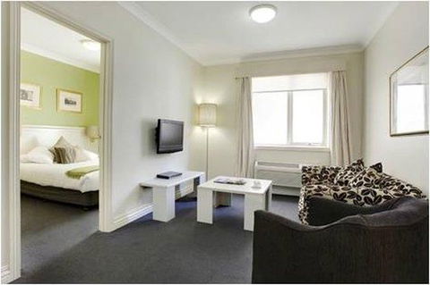 Collins Hotel - Accommodation Adelaide 2