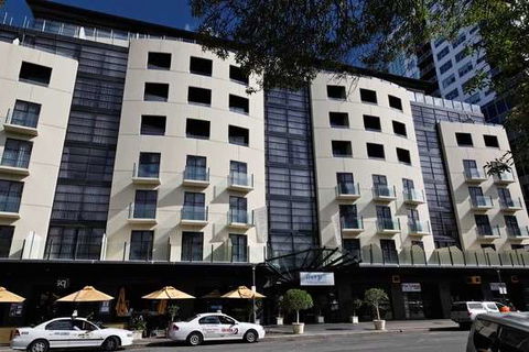 Mantra Hindmarsh Square - Accommodation Adelaide 0