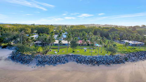 Comfort Resort Blue Pacific - Accommodation Adelaide 1