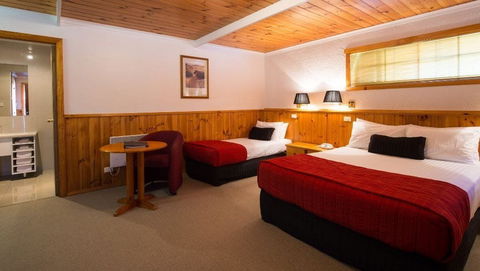 Tall Timbers - Accommodation Adelaide 1