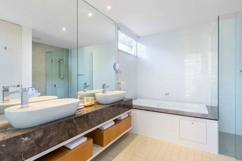 RACV Noosa Resort - Accommodation Adelaide 2