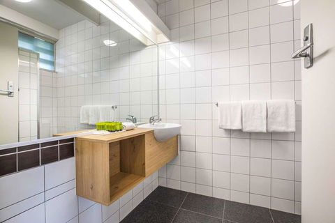 Nightcap At Seaford Hotel - Accommodation Adelaide 3