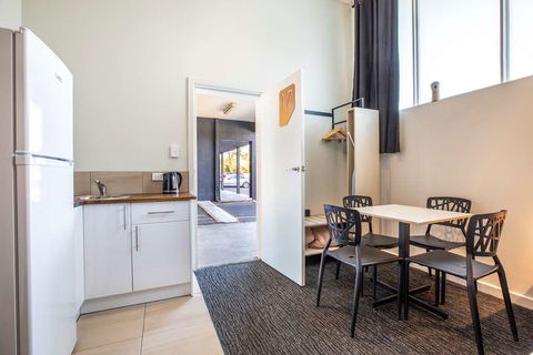 Nightcap At Seaford Hotel - Accommodation Adelaide 9