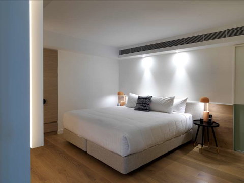 QT Bondi - Accommodation Adelaide 4