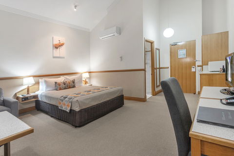 The Airport International Motel - Accommodation Adelaide 4