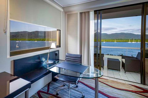 Hilton Cairns - Accommodation Adelaide 4