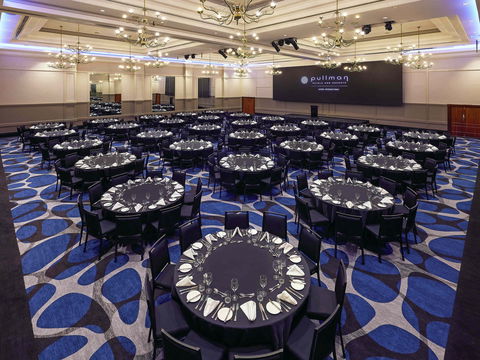 Pullman Cairns International - Accommodation Adelaide 8