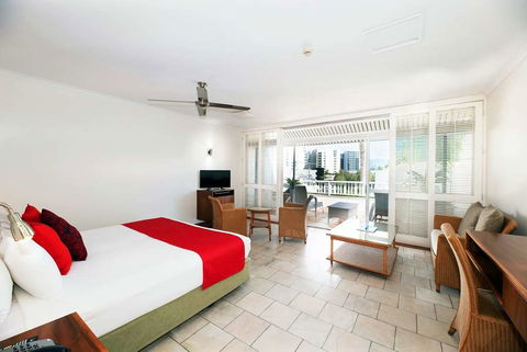Ramada By Wyndham Cairns City Centre - Accommodation Adelaide 1