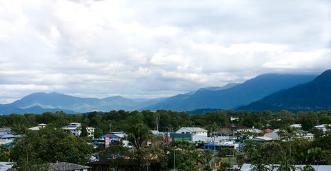 Holiday Inn Cairns Harbourside - Accommodation Adelaide 4