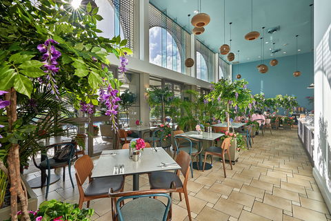 Holiday Inn Cairns Harbourside - Accommodation Adelaide 13