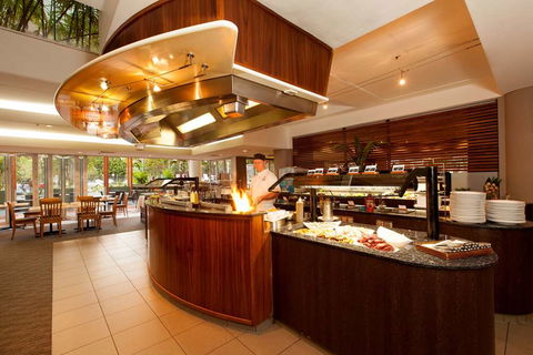 Rydges Esplanade Resort Cairns - Accommodation Adelaide 13