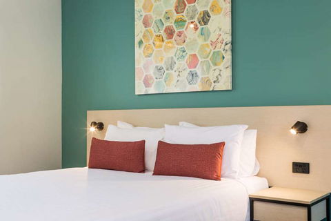 NIghtcap At Balaclava Hotel - Accommodation Adelaide 9
