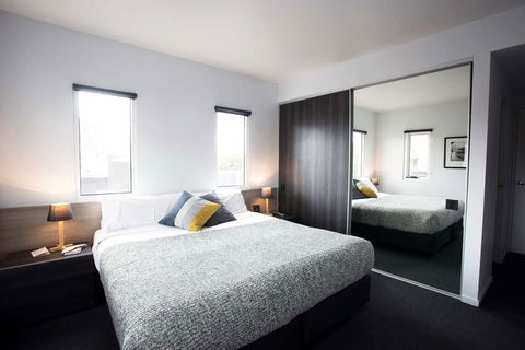 Tyrian Serviced Apartments - Accommodation Adelaide 1