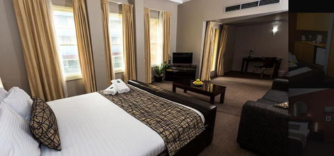 The Clarendon Hotel - Accommodation Adelaide 0
