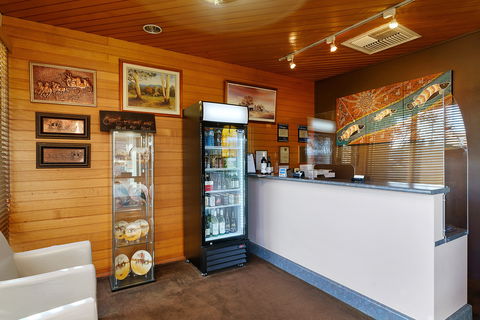 Stagecoach Motel - Accommodation Adelaide 1