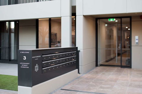 Knightsbridge Canberra - Accommodation Adelaide 2