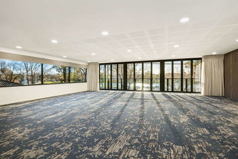 Quality Hotel Lakeside - Accommodation Adelaide 7
