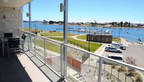 York Cove - Accommodation Adelaide 4