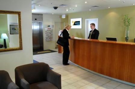Comfort Hotel Melbourne Central - Accommodation Adelaide 1