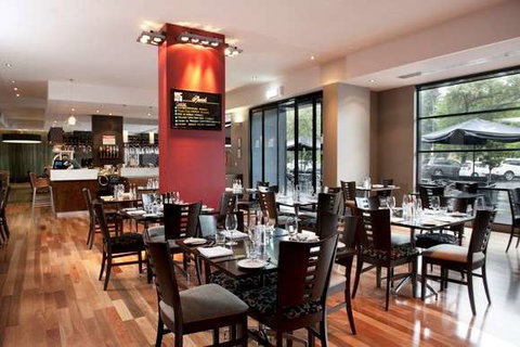 Mantra Hindmarsh Square - Accommodation Adelaide 2