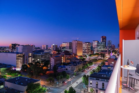 Tom's Court Hotel - Accommodation Adelaide 0
