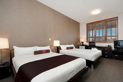 Adabco Boutique Hotel - Accommodation Adelaide 0