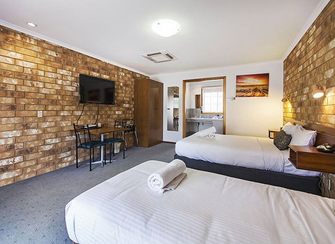 Clare Central Motel - Accommodation Adelaide 1