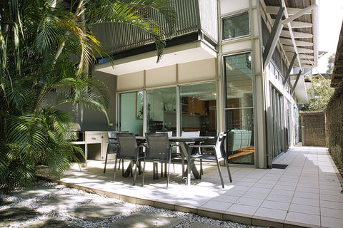 East On Byron - Accommodation Adelaide 0