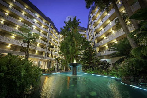 DoubleTree By Hilton Cairns - Accommodation Adelaide 1