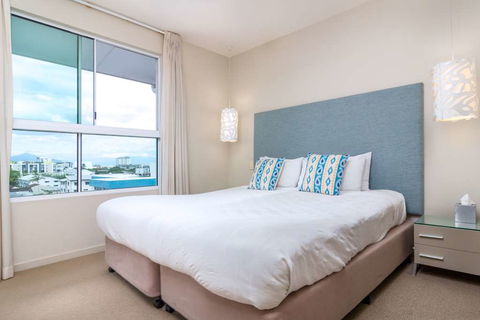 201 Lake Street - Cairns - Accommodation Adelaide 1