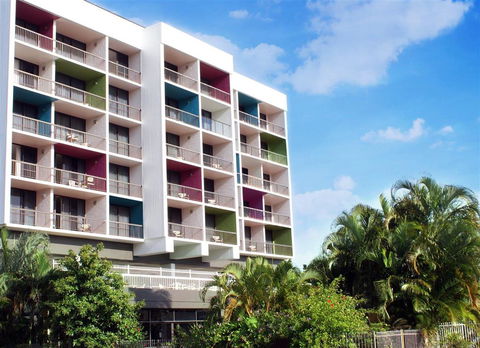 Cairns Plaza Hotel - Accommodation Adelaide 0