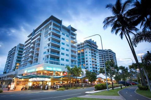 Mantra Trilogy - Accommodation Adelaide 0
